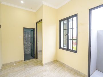 Rumah 2 Lt SHM 5 Mnt ke Gerbang Tol Sawangan Dibantu KPR J-48448
