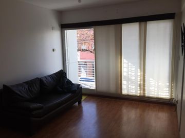 Departamento 2 Amb Excelente Estado Al Frente