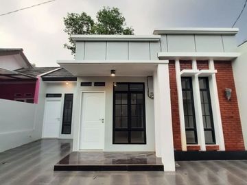 Rumah minimalis di Rangkapan Jaya Depok