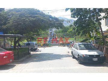 🏡 ¡GRAN OPORTUNIDAD EN EL RÍMAC! VENTA DE DEPARTAMENTO EN URB. EL MANZANO
Se vende acogedor departamento de 63 m², ideal para familias, parejas o com