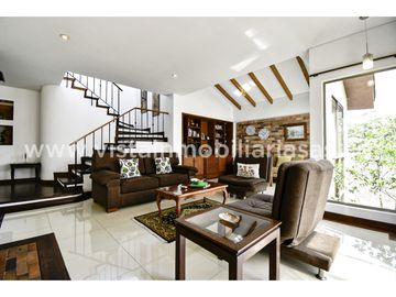 Venta Casa Conjunto Cerrado Palermo, Manizales