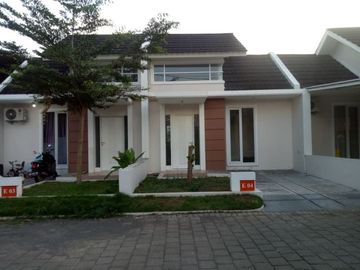 Rumah Cantik Bebas Banjir Hanya 6 Menit Dari Bandara Manado