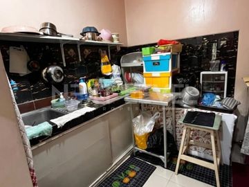 Dijual rumah di alam galaxy Surabaya barat