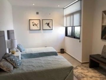 COMPRA HERMOSO TOWNHOUSES EN VILLANDARES, SLP