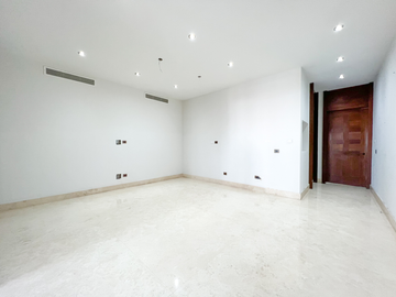 VENTA DE CASA EN LOS LAGOS