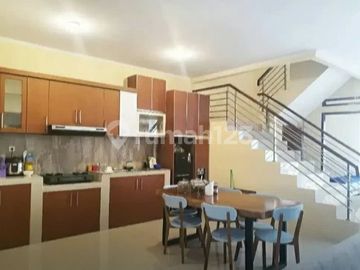 Turun Harga !!!! Rumah Luas Sindanglaya Hanya 900 M ke Jalan A.h.nasution Bandung