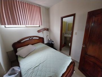 Puerto Cayo: Se Vende Casa Frente al Mar en Puerto Cayo