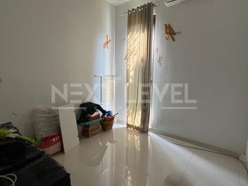 Rumah 2Lantai Permata Jingga Soekarno Hatta Malang