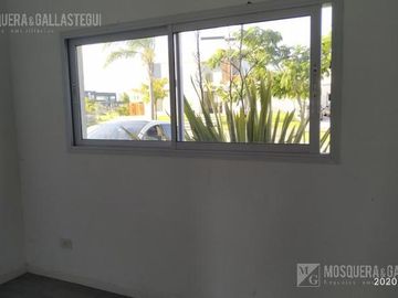 Casa en venta- Barrio Privado San Marco