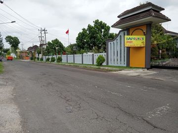 Tanah Dijual Luas 146m2 Purwomartani, Bisa Kredit Kawasan Perumahan
