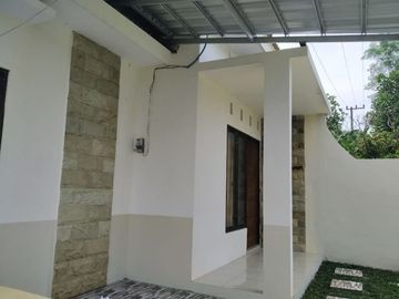 Rumah Murah Hanya di jember, 190jt LT 100 LB 42