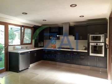 Casa en venta en  Colonia Manantiales 