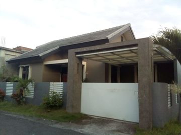 House in Tinggar Ampenan