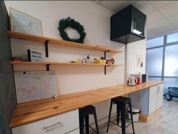 Oficina - Amaneceres Office (Comerciales)