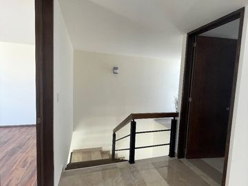 VENTA DE CASA FRACCIONAMIENTO MIRALTA