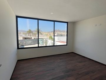 VENTA DE CASA FRACCIONAMIENTO MIRALTA
