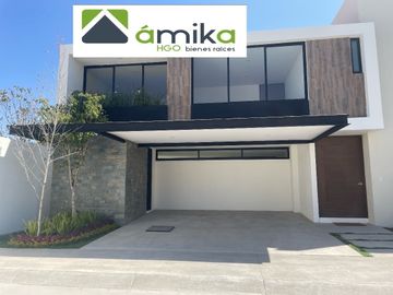 VENTA DE CASA FRACCIONAMIENTO MIRALTA