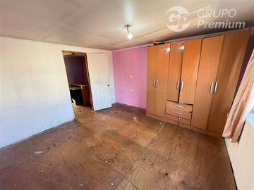 Casa en venta en Lo Prado, 3D 1B