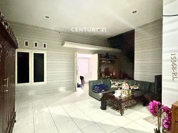 Dijual Rumah Luas Di  Pusat Bintaro Jaya