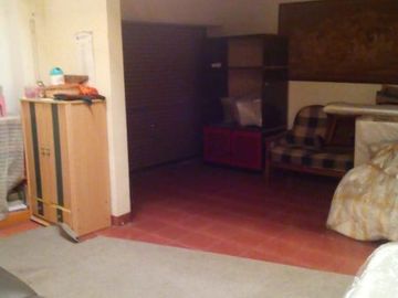 Rumah kamar banyak bisa buat kos kosan dan rumah tinggal nyaman di jl golf Arcamanik | MARTININGSIH