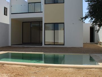 VENTA CASA EN REAL MONTEJO AL NORTE DE MERIDA, YUCATAN