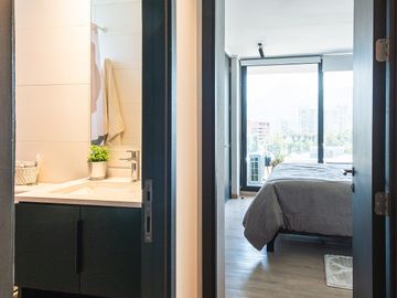 Departamento Full Amoblado 2D/2B – Edificio Hoy Estoril, Las Condes