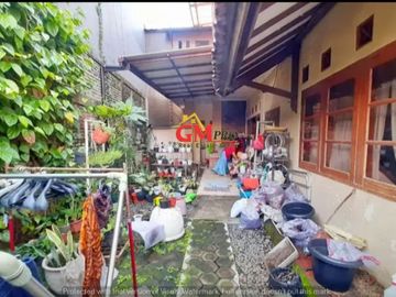Dijual Rumah Design Tropical Etnic di Pasir Salam Bandung - Pusat