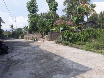 Dijual Tanah di Jogja Luas 153 m2, Utara Jalan Besi Jangkang