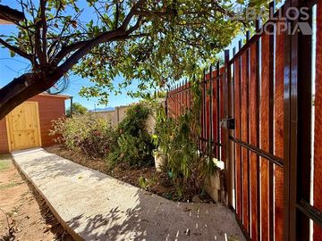Casa en venta de 4 dorm. en Villa Alemana