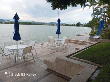 casa campestre en venta en el peñón. Cod V2866406