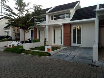 RUMAH MURAH DP RINGAN DEKAT BANDARA SAMRATULANGI