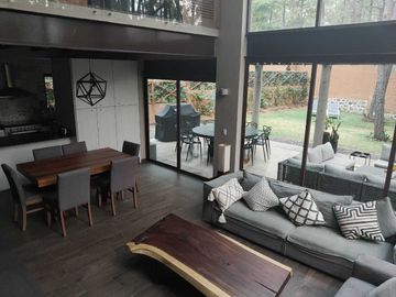 VENTA CASA FRACTIONAL VALLE DE BRAVO .PUNTA ARBOLADA