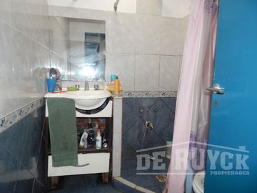 Casa en venta en Ezpeleta Oeste