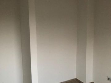 Estrene Duplex 3 Ambientes Apto Crédito con cochera y fondo