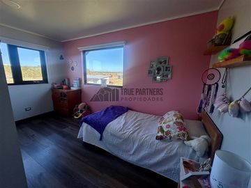 Casa en venta de 5 dorm. Cond. Los Ulmos, en Puerto Montt
