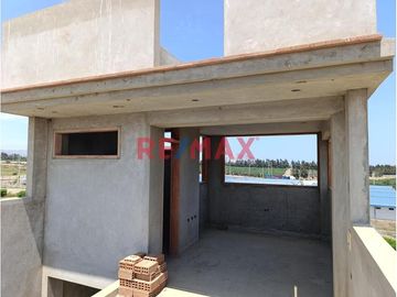 🌟 ¡Descubre el hogar de tus sueños en Chao, Virú! 🌟

🏠 Te presentamos esta impresionante casa de 4 pisos, situada en la tranquila y deseable ubicaci