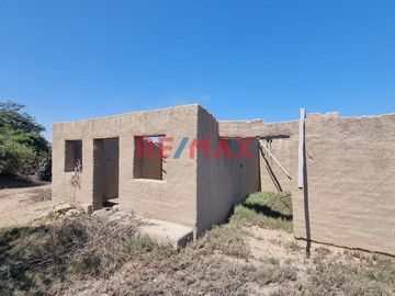 ¡OPORTUNIDAD ÚNICA! 

¿Estás buscando el lugar perfecto para tu próximo proyecto en Monsefú, Chiclayo? ¡No busques más!

Presentamos un terreno ur