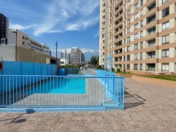Inversionistas y familias en busca de su nuevo hogar