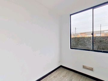 🏠Venta Apartamento Remodelado Piso 1 Madrid Cundinamarca. Cod V22904