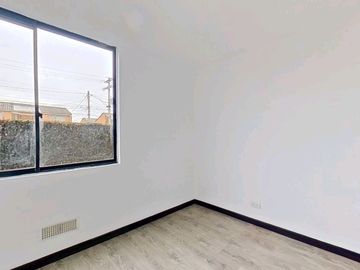 🏠Venta Apartamento Remodelado Piso 1 Madrid Cundinamarca. Cod V22904