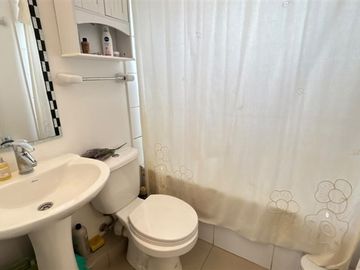 Casa en venta 3D+3B, Los Castaños, Las Vizcachas