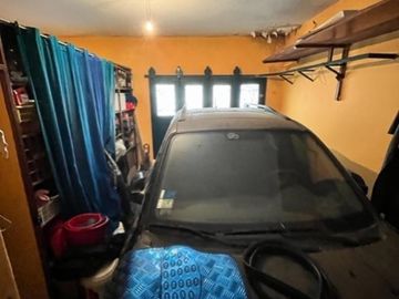 CASA 5 AMB EN VENTA EN FLORES