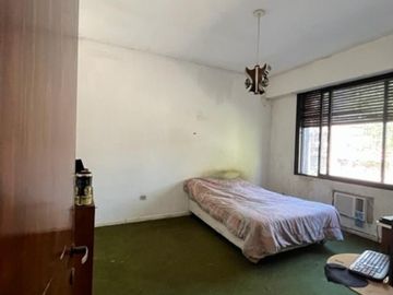 CASA 5 AMB EN VENTA EN FLORES