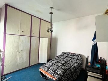CASA 5 AMB EN VENTA EN FLORES