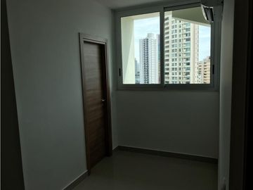 En venta hermoso apartamento nuevo en PH Venezia