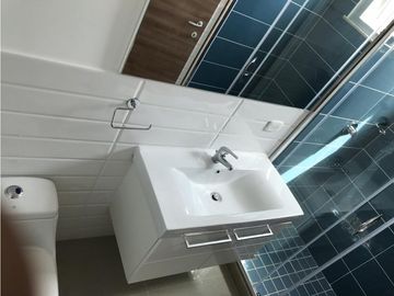 En venta hermoso apartamento nuevo en PH Venezia