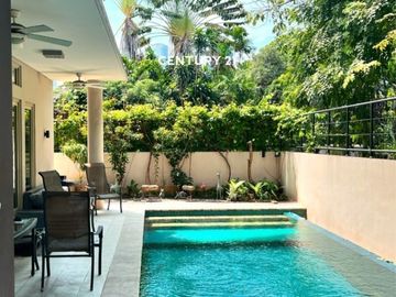 Disewakan Rumah 3 Lantai Di Jaksel Nd 18473