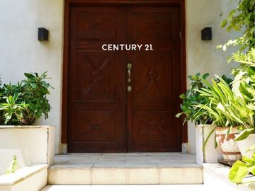 Disewakan Rumah 3 Lantai Di Jaksel Nd 18473