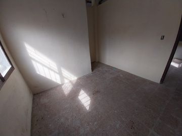 Puerto Cayo: Se Vende Casa Cerca del Mar en Puerto Cayo