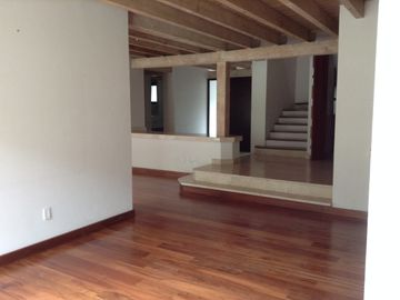 CASA EN CONDOMINIO EXCLUSIVO EN SANTA FE